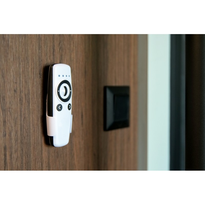 Shelly · Plug & Play · "Blu Remote Control ZB white" · Fernbedienung inkl. Halterung · BT · Zigbee · 4 Kanäle · Gestensteuerung 